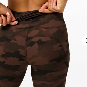 Pockets - Camo Brown Lululemon Leggings 7/8 Size 4